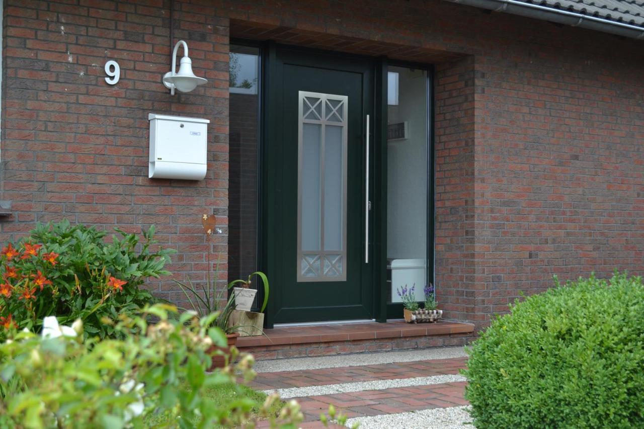 Ferienhaus Am Wasser Hinte Exteriör bild